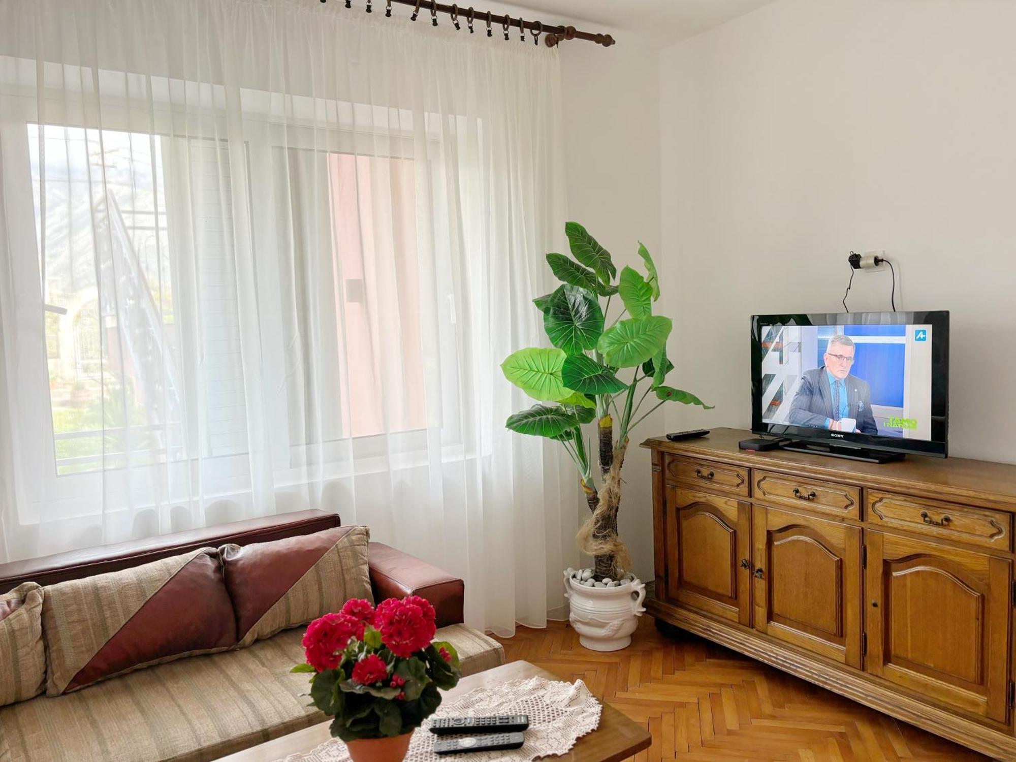 La Mia Casa Bar